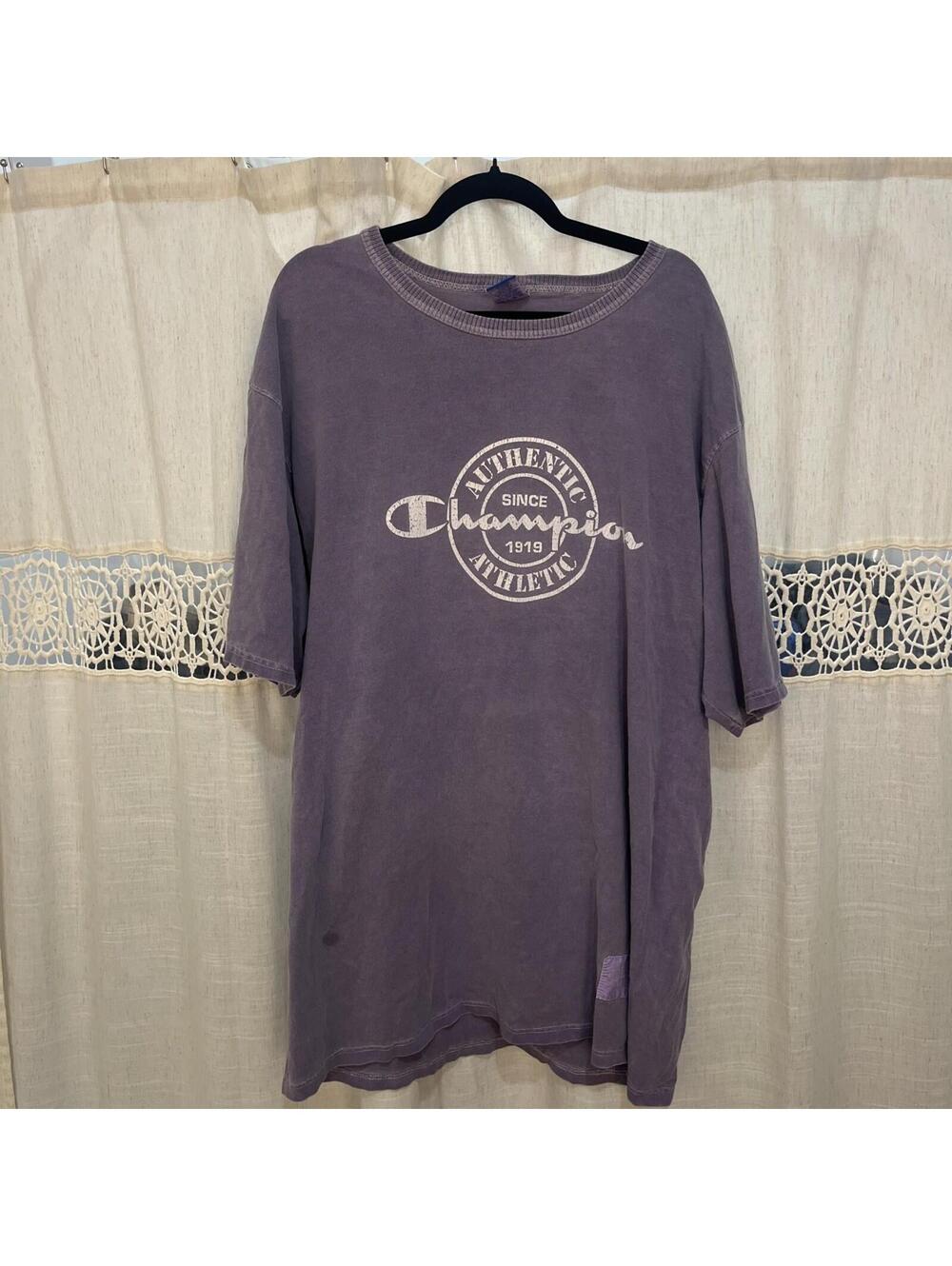 Vintage Champion Men Authentic Athletic XL Purple Graphic TShirt Made in USA